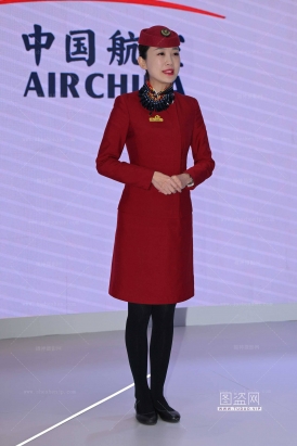 SH26-81-37√中国国际航空-俩大红韵味空姐