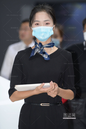 25421-1=46√路虎黑丝销售，哪个才是你的菜呢