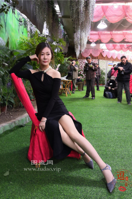 编码0053黑色紧身包臀裙长肉丝美腿凉高