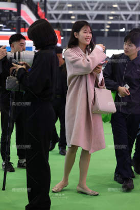 20250228纯情女大学生的肉丝美jio