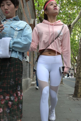 4k-超紧身瑜伽裤性感街拍美臀美女 [1.36 GB]