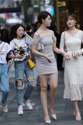 编码1329紧身包臀裙