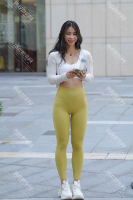 【M1072】紧致暗黄色瑜伽裤 身材紧致动人（纯享版）