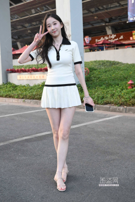 251126-41-105√清纯甜美网红-yoyoya