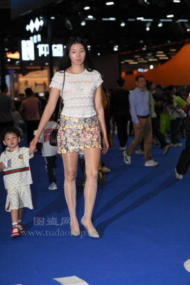 2561-20=71√韵味油丝的娇萋