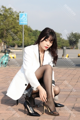 【芝芝】芝芝黑丝