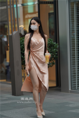 超高挑的极品大长腿美眉编码1170