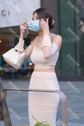 【J5403】等车（附赠视频）