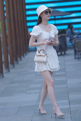 温柔贤惠的居家美妇230518-1-93P