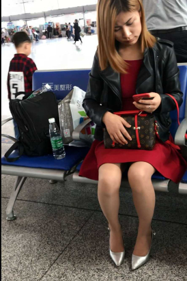 高清视频 红裙银高肉色 1min