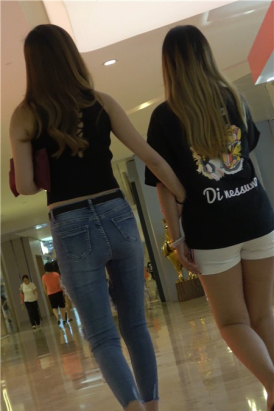 4k-极度紧绷蓝牛高挑好身材街拍美女 [828 MB]