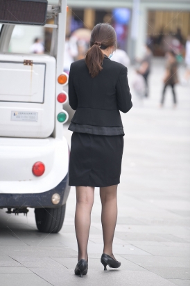 小妹制服丝袜诱惑/231205-2-94