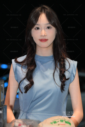 25831-29-42√奥迪肉丝前台礼仪