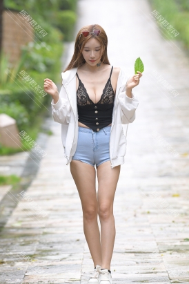 【M0630】牛仔热裤美女